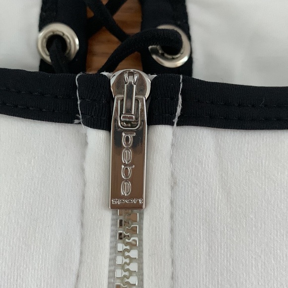 BEBE Capri blue colour blocked athletic tank, bralette, zip front & lace up back - Picture 10 of 14